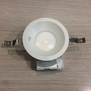 コイズミ(KOIZUMI)のコイズミLED照明器具 ダウンライト 電球色(天井照明)