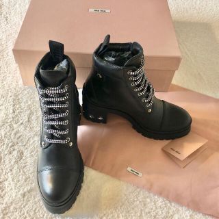 ミュウミュウ ビジュー ブーツ(レディース)の通販 59点 | miumiuの