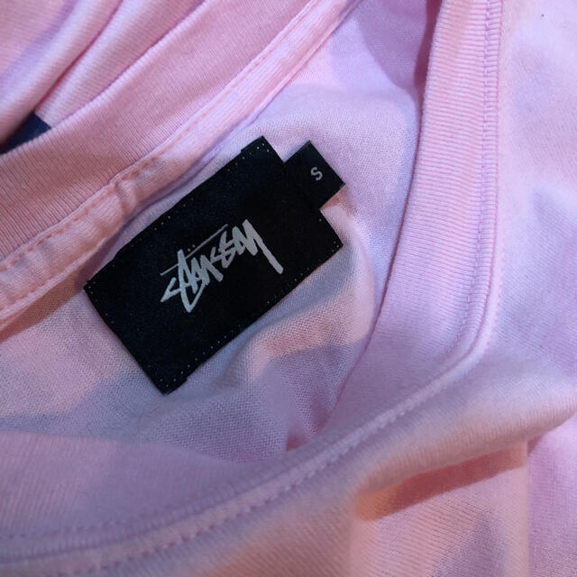 STUSSY(ステューシー)のstussy pink T-shirt レディースのトップス(Tシャツ(半袖/袖なし))の商品写真