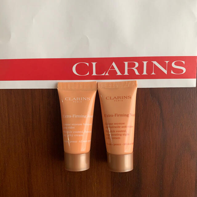 CLARINS(クラランス)のクラランスファーミングEXディクリ-ム&ナイトクリームサンプル コスメ/美容のスキンケア/基礎化粧品(フェイスクリーム)の商品写真
