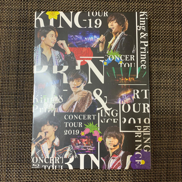 Johnny's(ジャニーズ)の新品未開封！キンプリ CONCERT TOUR 2019 エンタメ/ホビーのDVD/ブルーレイ(アイドル)の商品写真