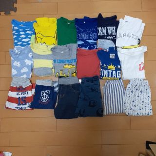 ユニクロ(UNIQLO)の男の子夏服Tシャツズボン90～100㎝まとめ売り(Tシャツ/カットソー)