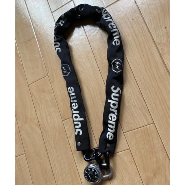 数量は多い - Supreme supreme× バイクチェーン藤原ヒロシ