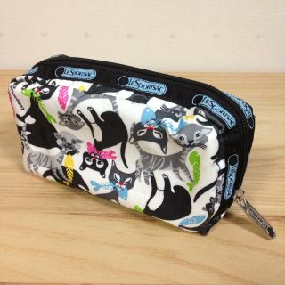 レスポートサック(LeSportsac)の送料込♡ネコ柄レスポポーチ(ポーチ)