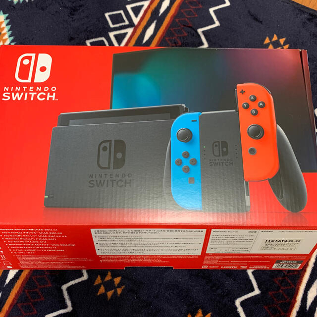 任天堂　Switch 本体　付属品付き