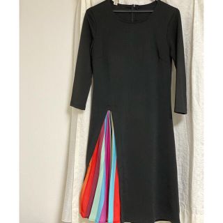 【美品】　2nd day 　プリーツワンピース　黒(ひざ丈ワンピース)