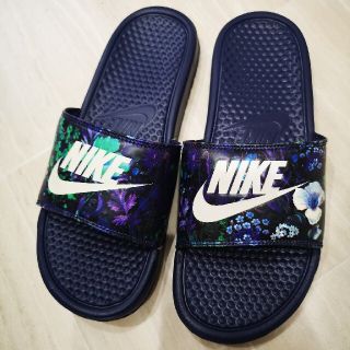 ナイキ(NIKE)のナイキ　ベナッシ　プリント　618919-404(サンダル)