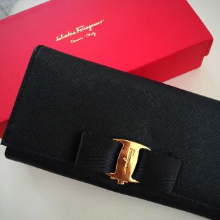 サルヴァトーレフェラガモ(Salvatore Ferragamo)のフェラガモお財布☆新品！未使用！(財布)