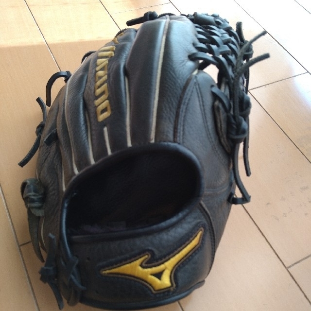 MIZUNO(ミズノ)のミズノ軟式用グローブ スポーツ/アウトドアの野球(グローブ)の商品写真