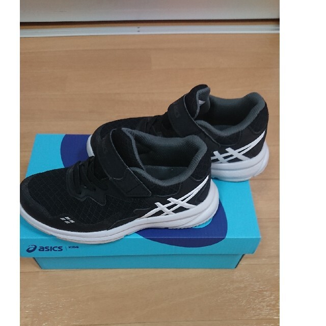 Asics アシックス 19 キッズ 送料込みの通販 By イシカワ S Shop アシックスならラクマ Asics アシックス 19 キッズ 送料込みの通販 By イシカワ S Shop アシックスならラクマ