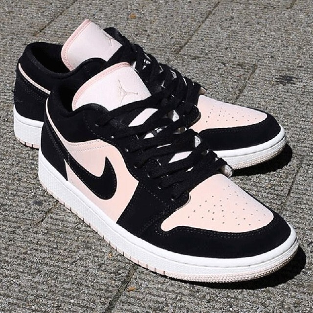 AIR JORDAN 1 LOW " GUAVA "