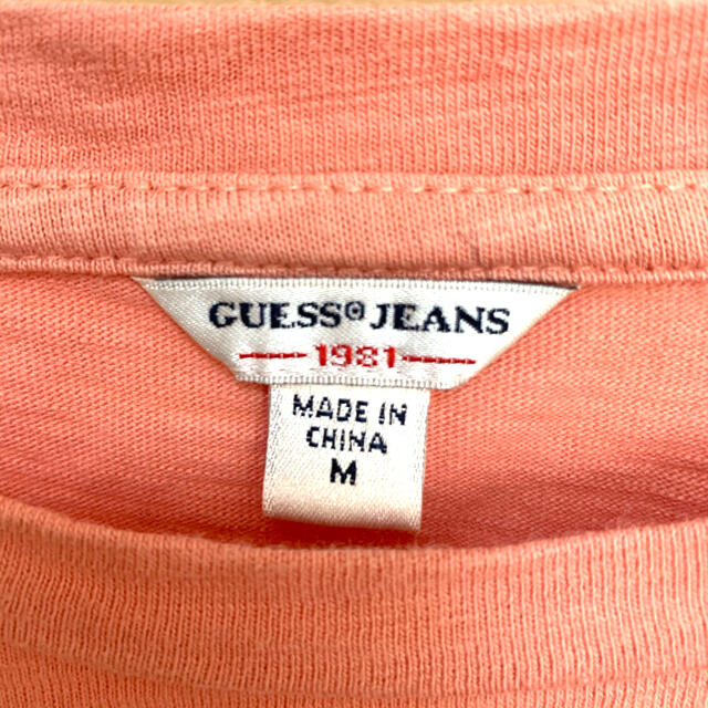 GUESS(ゲス)のguess tシャツ　ピンク　ロゴT  半袖で レディースのトップス(Tシャツ(半袖/袖なし))の商品写真