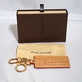 ルイヴィトン(LOUIS VUITTON)のルイヴィトン キーリング ポルトクレホォルテュンヌ ブラウン 箱袋付き 中古(キーホルダー)