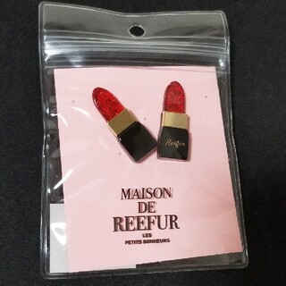 メゾンドリーファー(Maison de Reefur)のメゾンドリーファー　口紅モチーフ　ピアス　レッド(ピアス)