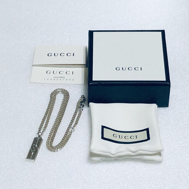 Gucci(グッチ)のGUCCI グッチ 正規品 ノット インフィニティ シルバー ネックレス 中古 メンズのアクセサリー(ネックレス)の商品写真