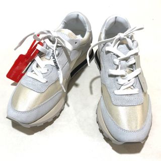 オフホワイト(OFF-WHITE)のオフホワイト OFF-WHITE シューズ 靴 HG RUNNER スニーカー ホワイト 未使用(スニーカー)