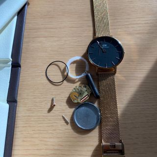 ダニエルウェリントン(Daniel Wellington)のDaniel Wellington  部品取  リューズ  ダニエル  黒 32(腕時計)