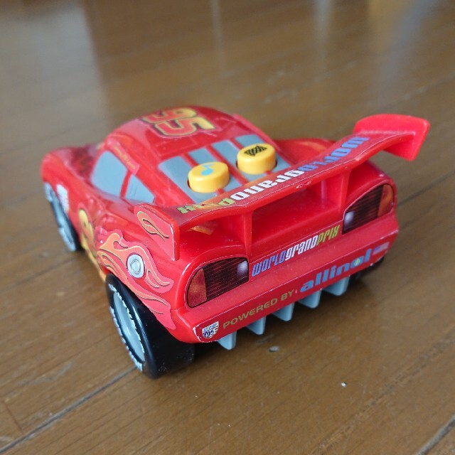 Disney(ディズニー)のカーズ☆マックィーン☆車☆男の子おもちゃ キッズ/ベビー/マタニティのおもちゃ(電車のおもちゃ/車)の商品写真