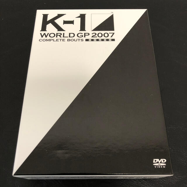 K-1　WORLD　GP　2007　COMPLETE　BOUTS　～激闘完全版～ エンタメ/ホビーのDVD/ブルーレイ(スポーツ/フィットネス)の商品写真