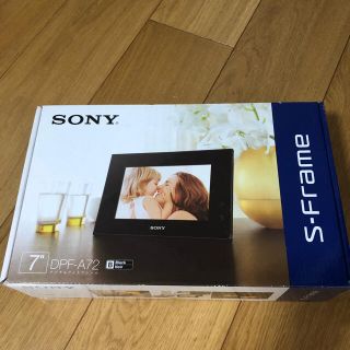 ソニー(SONY)のソニー　フォトフレーム　DPF-A72(フォトフレーム)