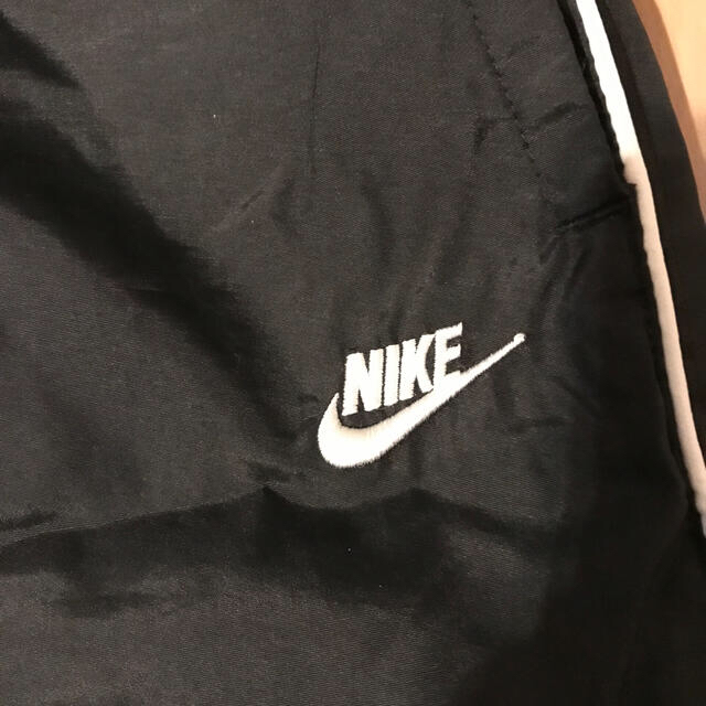 NIKE(ナイキ)のナイキ　シャカシャカズボン　XS キッズ/ベビー/マタニティのキッズ服男の子用(90cm~)(パンツ/スパッツ)の商品写真