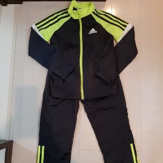 アディダス(adidas)のadidas ｼﾞｬｰｼﾞ130cm 上下ｾｯﾄ(その他)