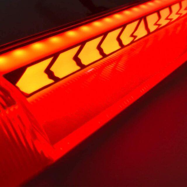 ヴェルファイア 20系　 LED ハイマウント　流れるウインカー　レッド 自動車/バイクの自動車(車種別パーツ)の商品写真
