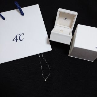 ヨンドシー(4℃)の4℃ K10ホワイトゴールド ネックレス(ネックレス)