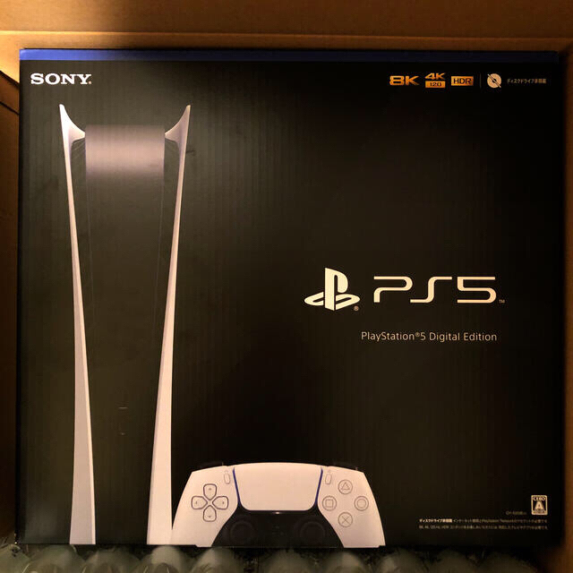 SONY(ソニー)のSONY PlayStation5 CFI-1000B01 エンタメ/ホビーのゲームソフト/ゲーム機本体(家庭用ゲーム機本体)の商品写真