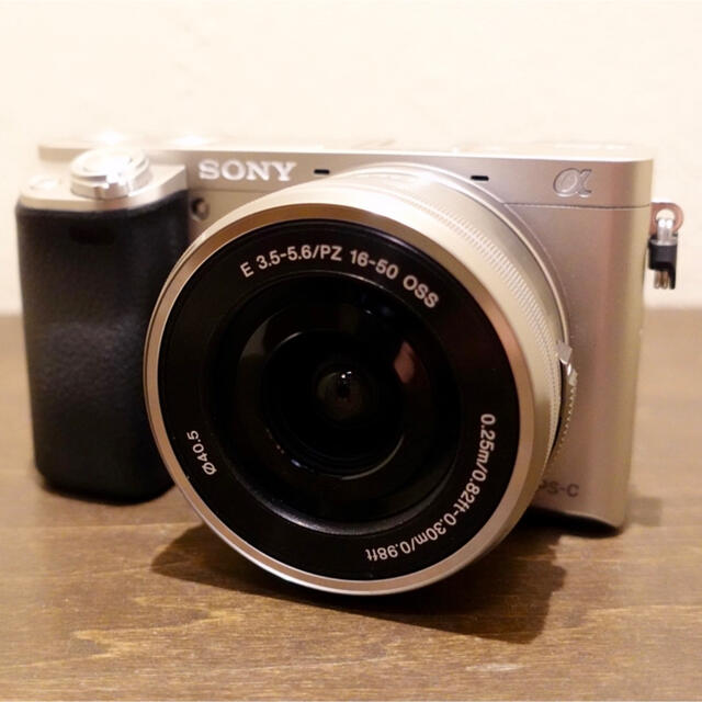 カメラSony α6000 （ILCE-6000）