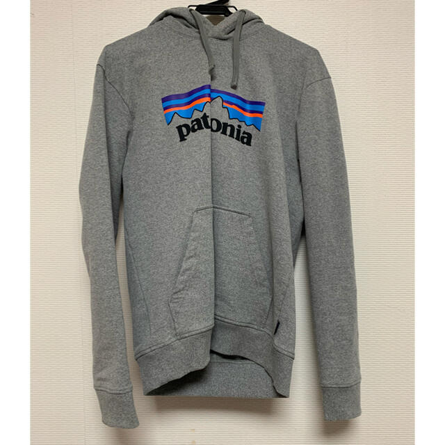 patagonia(パタゴニア)のパタゴニア　パーカー メンズのトップス(パーカー)の商品写真