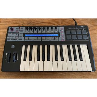 novation ReMOTE 25SL COMPACT MIDIコントローラー(MIDIコントローラー)