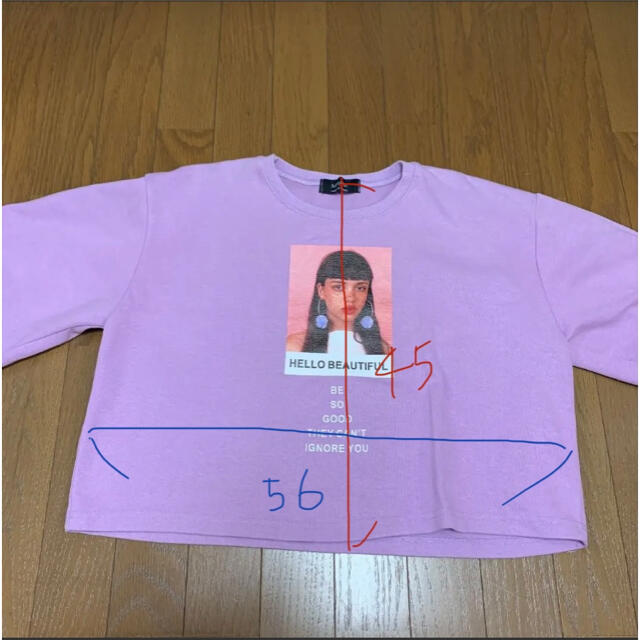GOGOSING(ゴゴシング)の韓国　ショート丈　トップス　Ｔシャツ レディースのトップス(Tシャツ(半袖/袖なし))の商品写真