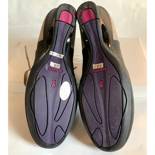 Aravon(アラヴォン)のaravon アラブォン　スニーカー　ヒールあり　本革 レディースの靴/シューズ(スニーカー)の商品写真