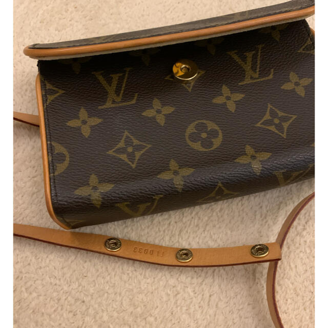 LOUIS VUITTON(ルイヴィトン)のLOUIS VUITTON モノグラム　ウエストポーチ レディースのバッグ(ボディバッグ/ウエストポーチ)の商品写真