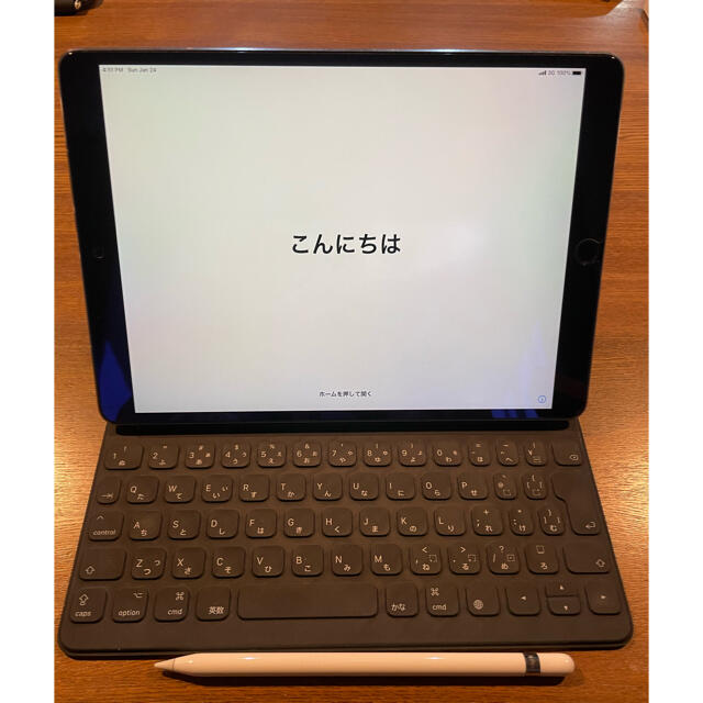 iPad(アイパッド)の【とび様専用】iPad Pro(10.5inch)＋アクセサリセット(おまけ付) スマホ/家電/カメラのPC/タブレット(タブレット)の商品写真