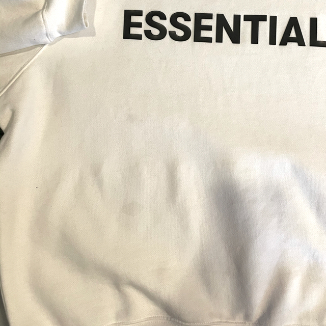 FEAR OF GOD(フィアオブゴッド)の【しゃんくす様専用】FOG ESSENTIALS  メンズのトップス(スウェット)の商品写真