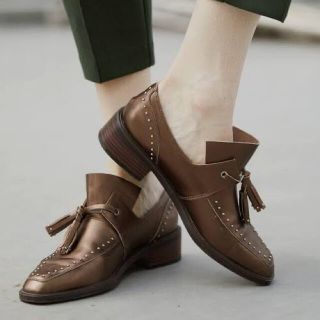 アメリヴィンテージ(Ameri VINTAGE)のAmeri＊STUDS TASSEL LOAFER(ローファー/革靴)