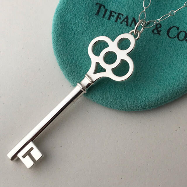 Tiffany クラウン キー ネックレスネックレス