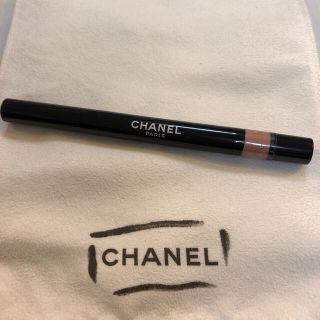 シャネル(CHANEL)のCHANEL スティロ　オンブル　エ　コントゥール　06 ヌードエクラ(アイライナー)