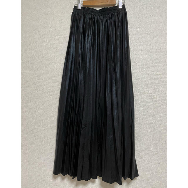 archives(アルシーヴ)のarchives ロングプリーツスカート　黒 レディースのスカート(ロングスカート)の商品写真