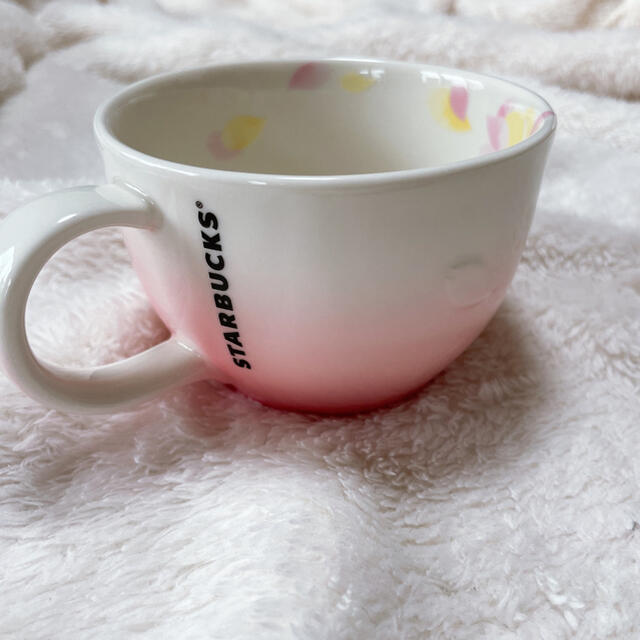 Starbucks Coffee(スターバックスコーヒー)のスターバックス マグカップ 桜 キッズ/ベビー/マタニティの授乳/お食事用品(マグカップ)の商品写真