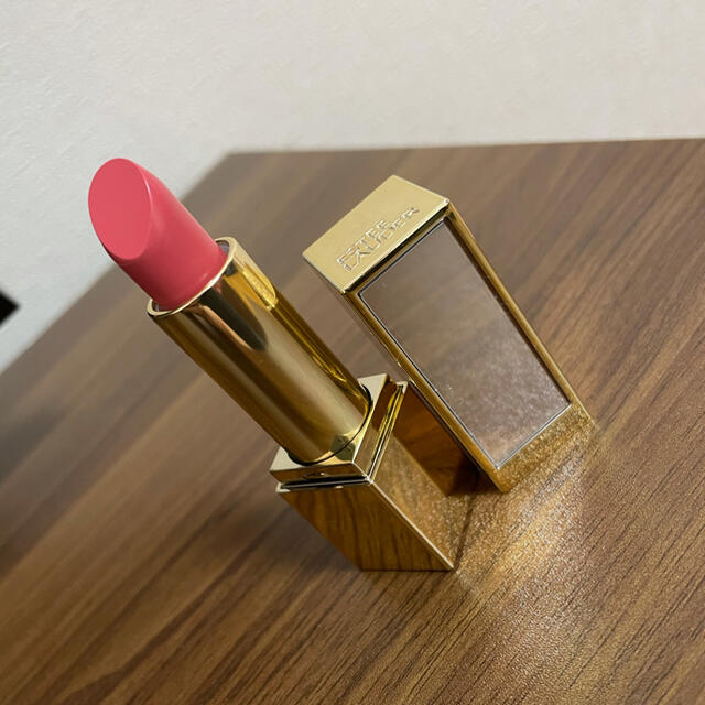 Estee Lauder(エスティローダー)のエスティローダー　口紅 コスメ/美容のベースメイク/化粧品(口紅)の商品写真