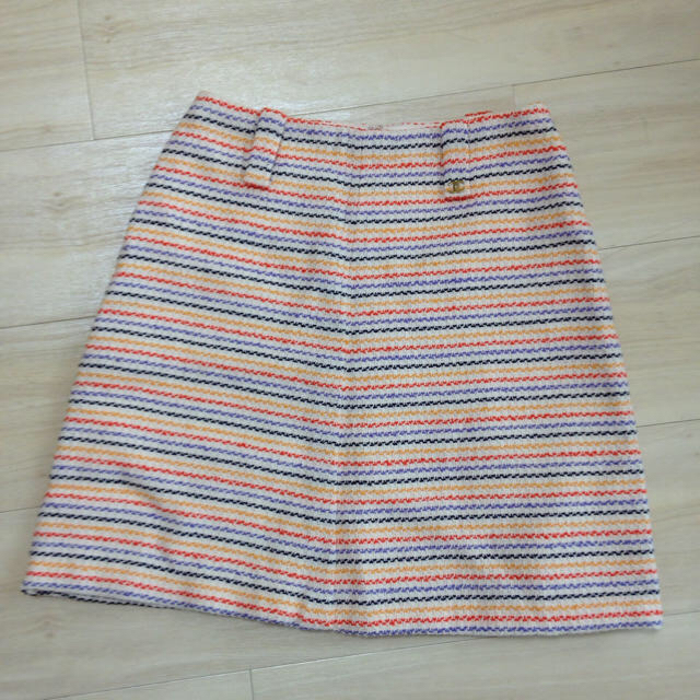 CHANEL(シャネル)のシャネル 綿ツイードボーダーミニスカート レディースのスカート(ミニスカート)の商品写真
