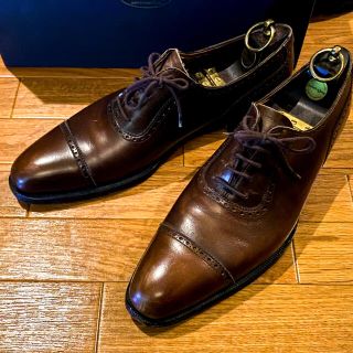 クロケットアンドジョーンズ(Crockett&Jones)のクロケット&ジョーンズ　パンチドキャップトゥ 7D(ドレス/ビジネス)