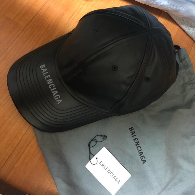 Balenciaga - バレンシアガ ロゴ レザーキャップ L59の通販 by フリル