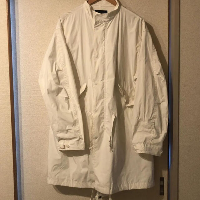 UNUSED(アンユーズド)のunused モッズコート 2016SS ホワイト　サイズ2 メンズのジャケット/アウター(モッズコート)の商品写真