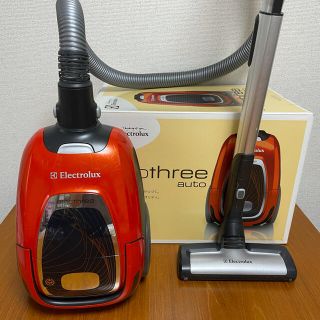 エレクトロラックス(Electrolux)のalbireo様専用 Electroluxエルゴスリー オート EET530SO(掃除機)