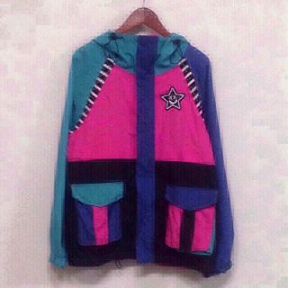 ワールドワイドラブ(WORLD WIDE LOVE!)のSALE*WWL!配色マウンテンパーカー(ブルゾン)