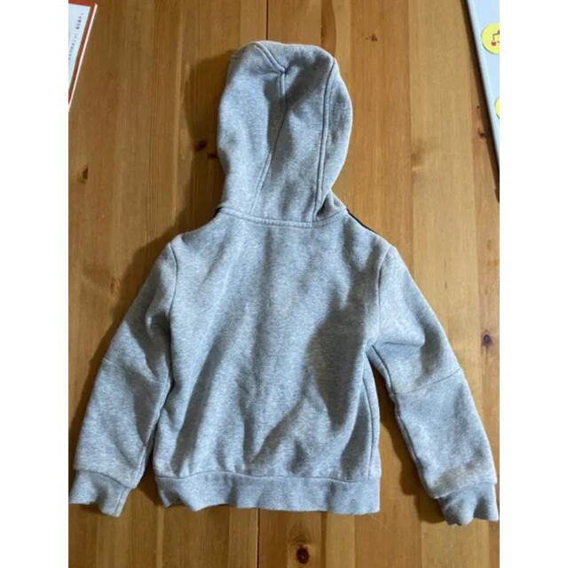 adidas(アディダス)のアディダスパーカー110 キッズ/ベビー/マタニティのキッズ服男の子用(90cm~)(ジャケット/上着)の商品写真